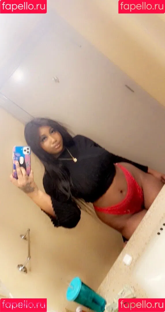 Xiouuu Onlyfans Photo Gallery 
