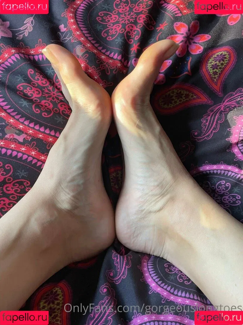 gorgeouslongtoes Onlyfans Photo Gallery 