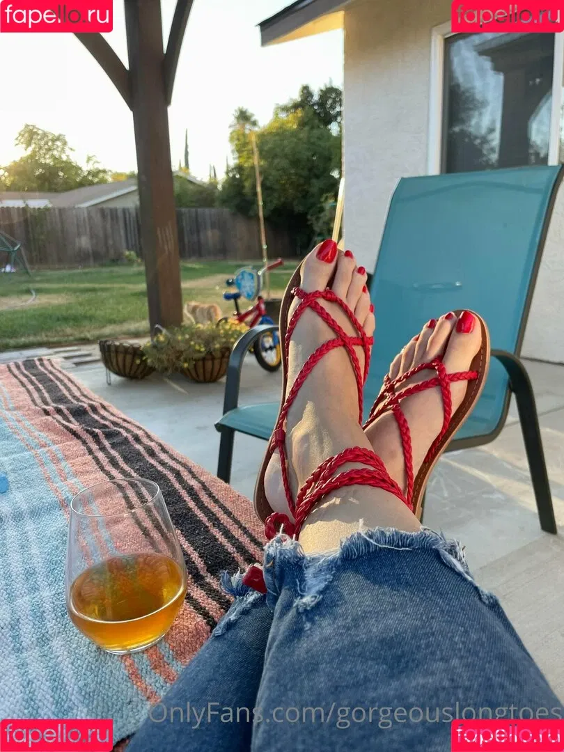 gorgeouslongtoes Onlyfans Photo Gallery 