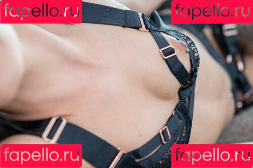 Pretty Little Jem Onlyfans Photo Gallery 