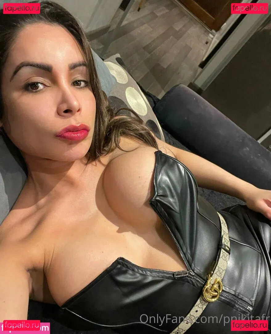 pnikitafr Onlyfans Photo Gallery 