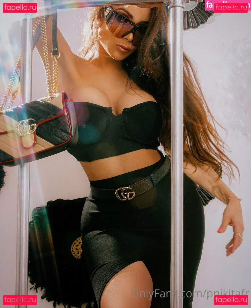 pnikitafr Onlyfans Photo Gallery 