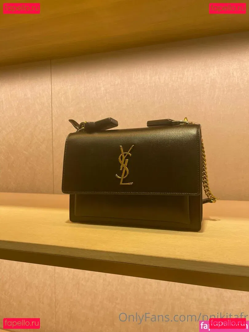 pnikitafr Onlyfans Photo Gallery 