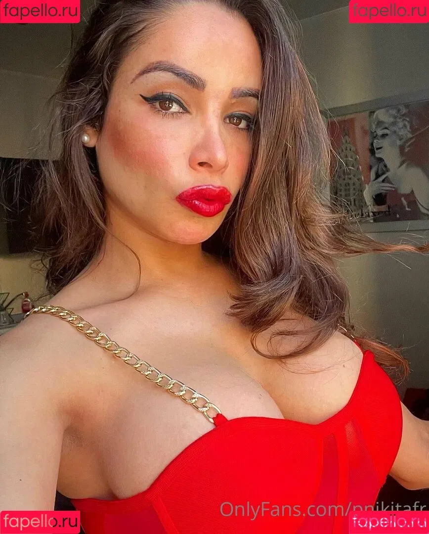 pnikitafr Onlyfans Photo Gallery 