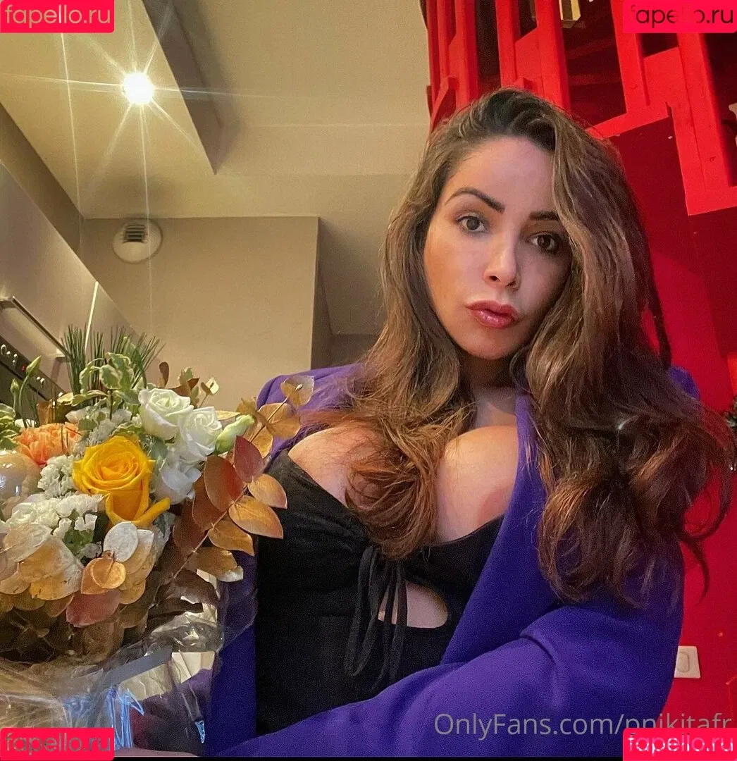 pnikitafr Onlyfans Photo Gallery 