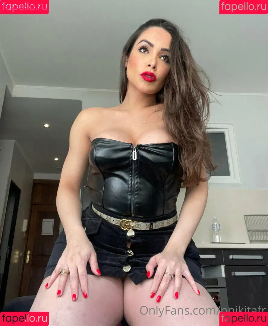 pnikitafr Onlyfans Photo Gallery 