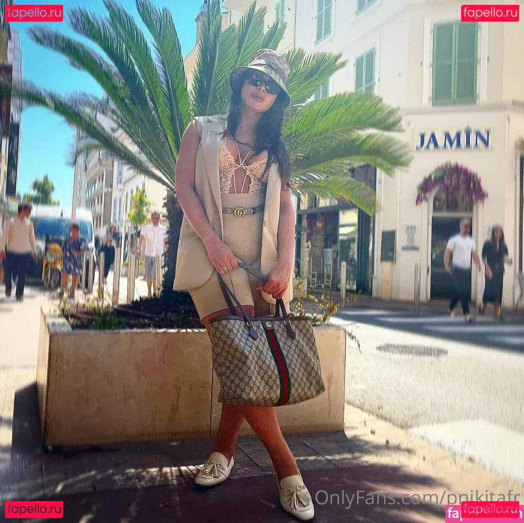 pnikitafr Onlyfans Photo Gallery 