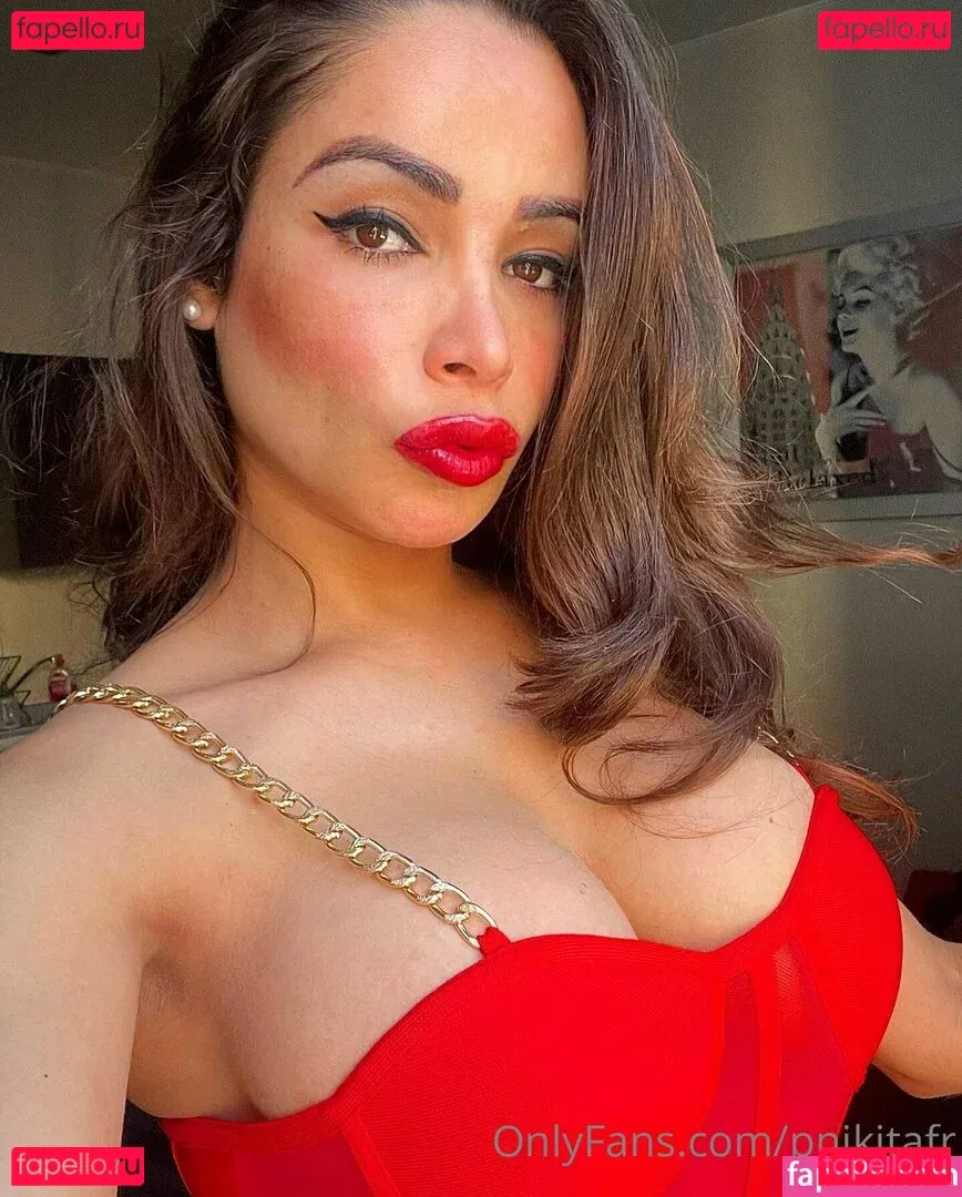 pnikitafr Onlyfans Photo Gallery 