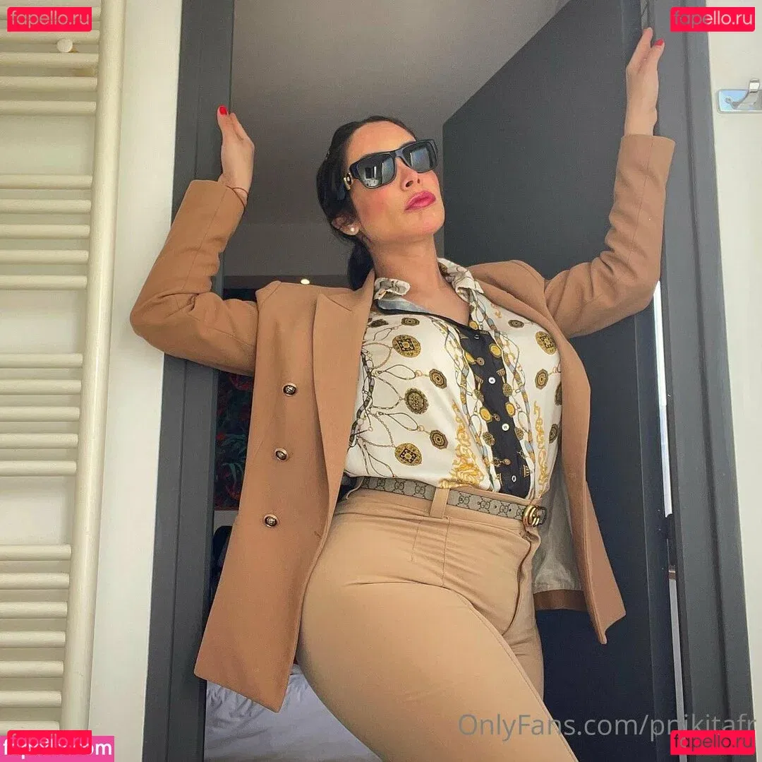 pnikitafr Onlyfans Photo Gallery 