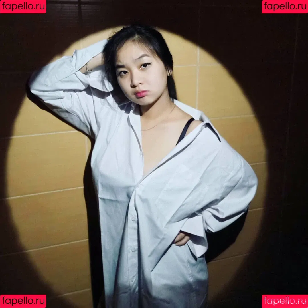 MonicaJeyincaNatasya Onlyfans Photo Gallery 