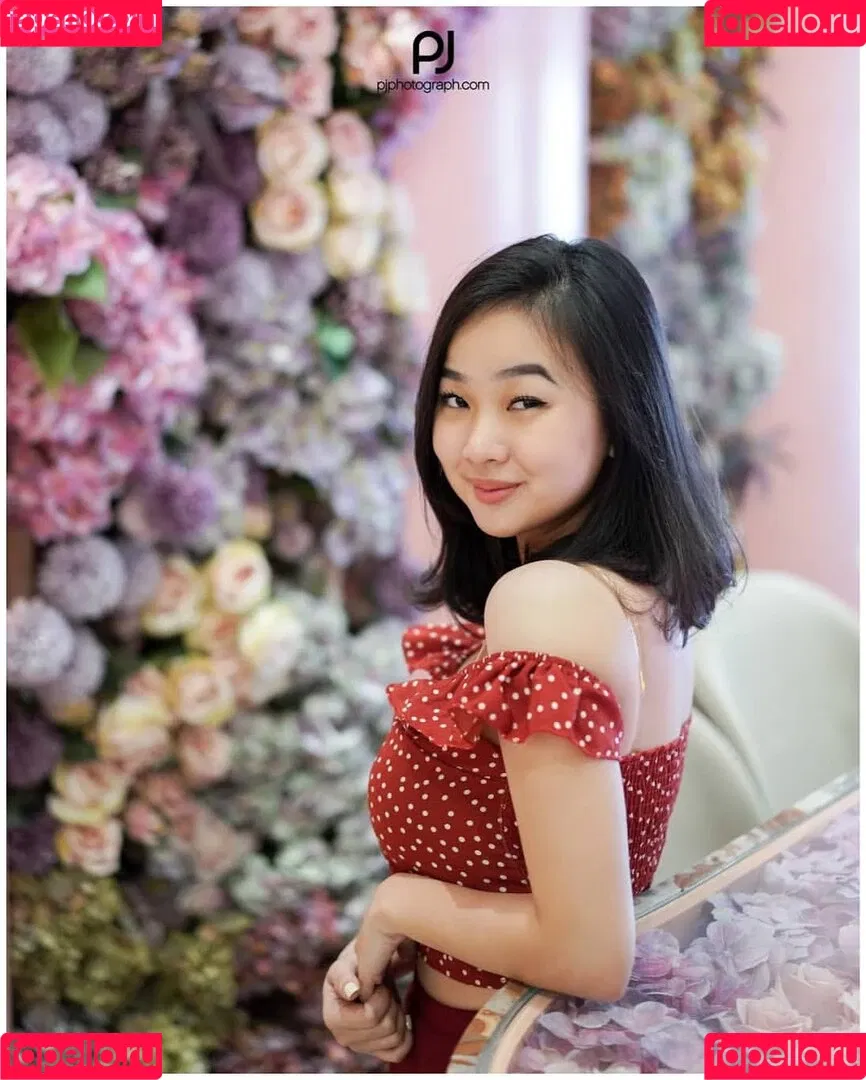 MonicaJeyincaNatasya Onlyfans Photo Gallery 