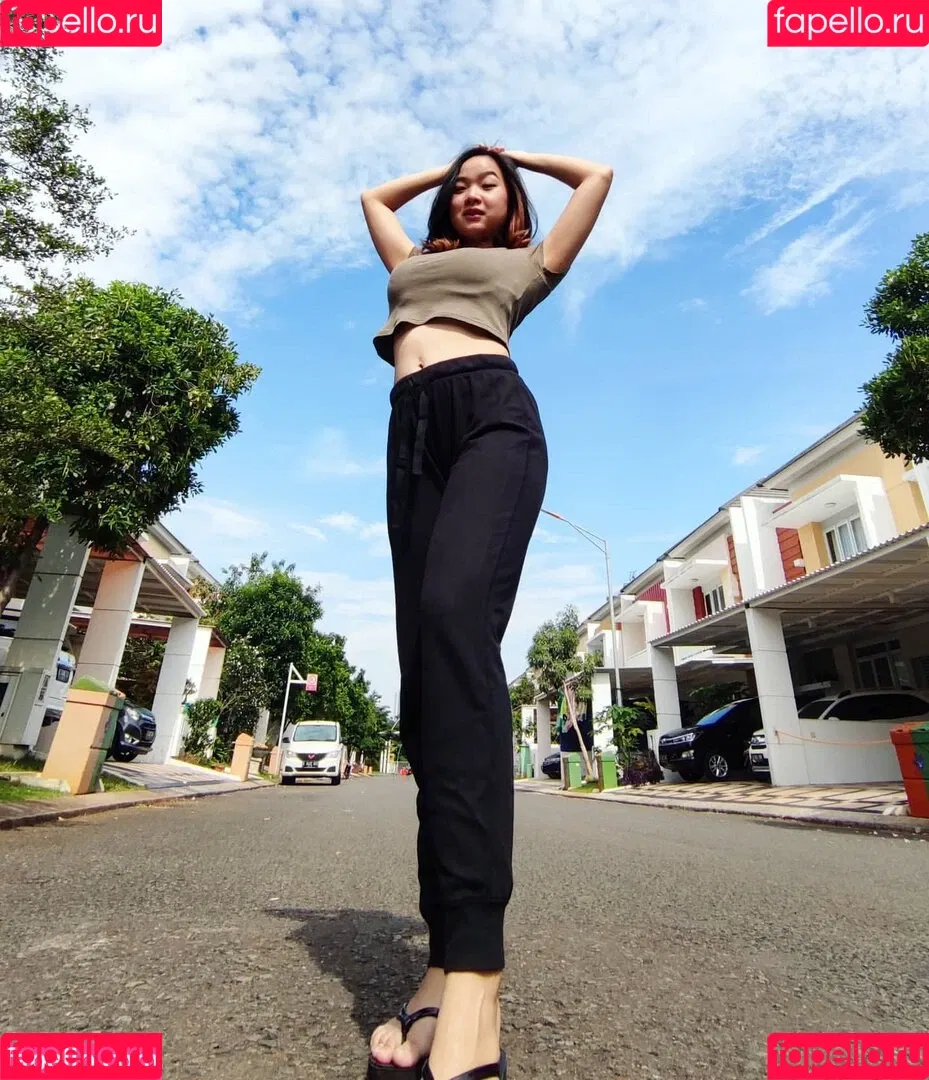 MonicaJeyincaNatasya Onlyfans Photo Gallery 