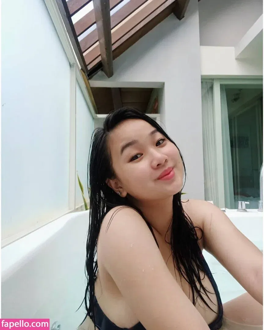 MonicaJeyincaNatasya Onlyfans Photo Gallery 