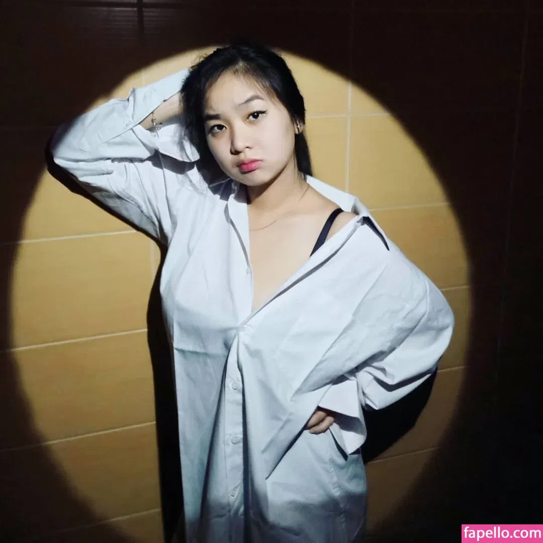 MonicaJeyincaNatasya Onlyfans Photo Gallery 