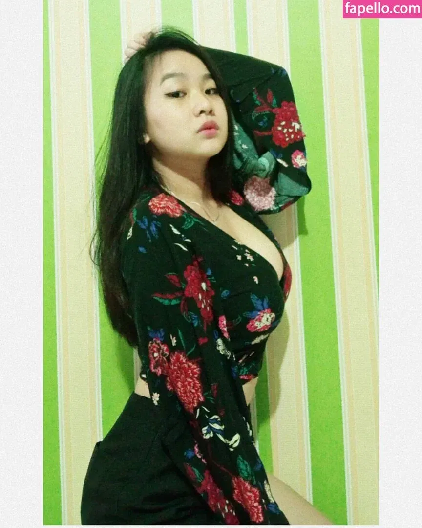 MonicaJeyincaNatasya Onlyfans Photo Gallery 