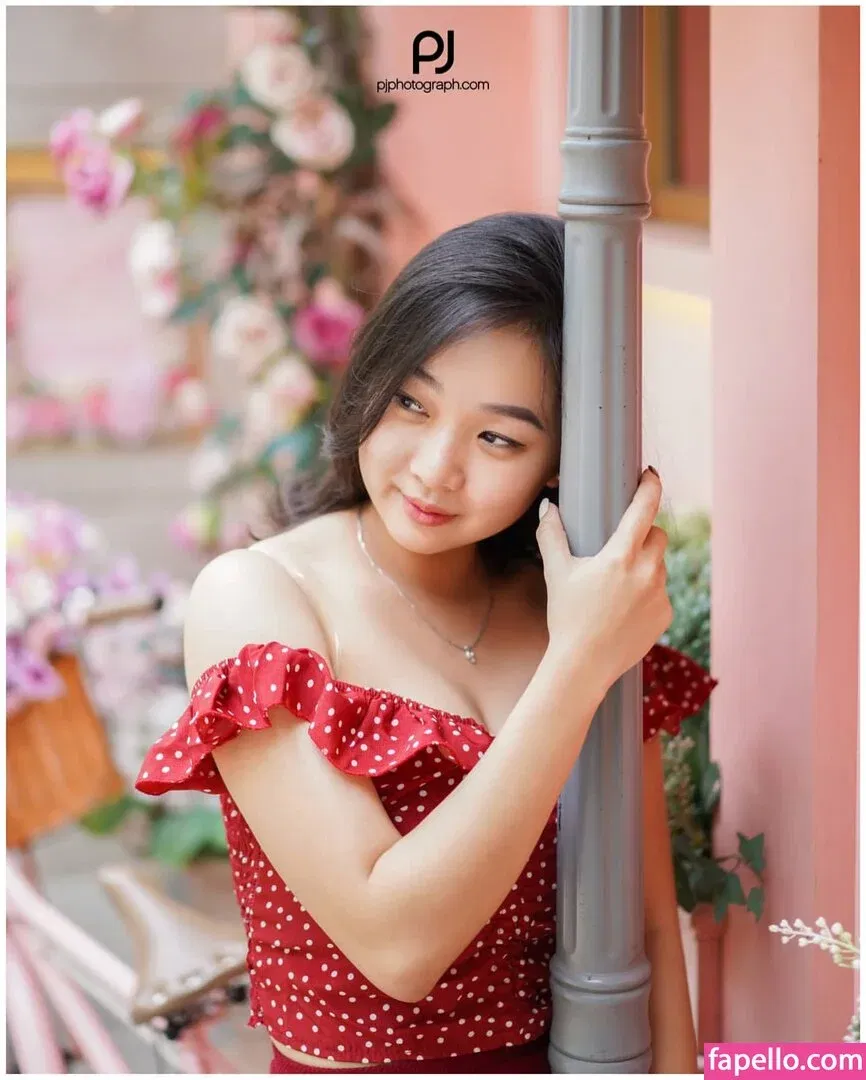 MonicaJeyincaNatasya Onlyfans Photo Gallery 