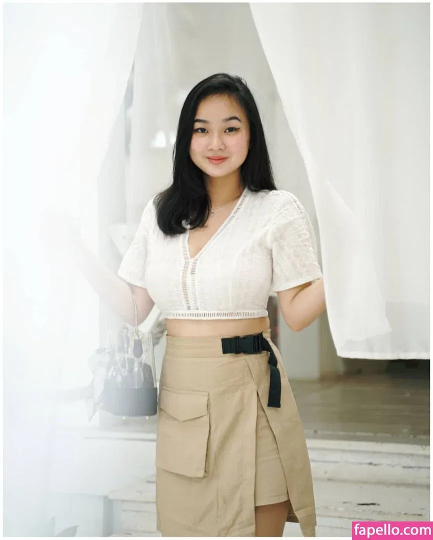 MonicaJeyincaNatasya Onlyfans Photo Gallery 