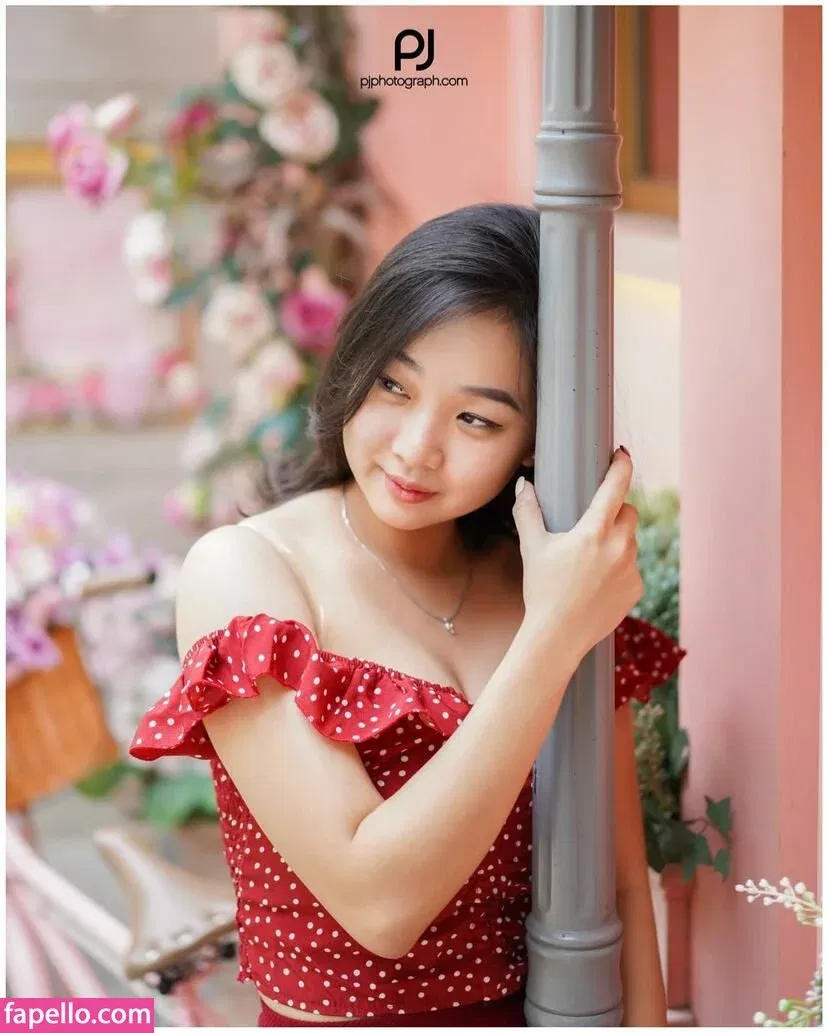 MonicaJeyincaNatasya Onlyfans Photo Gallery 