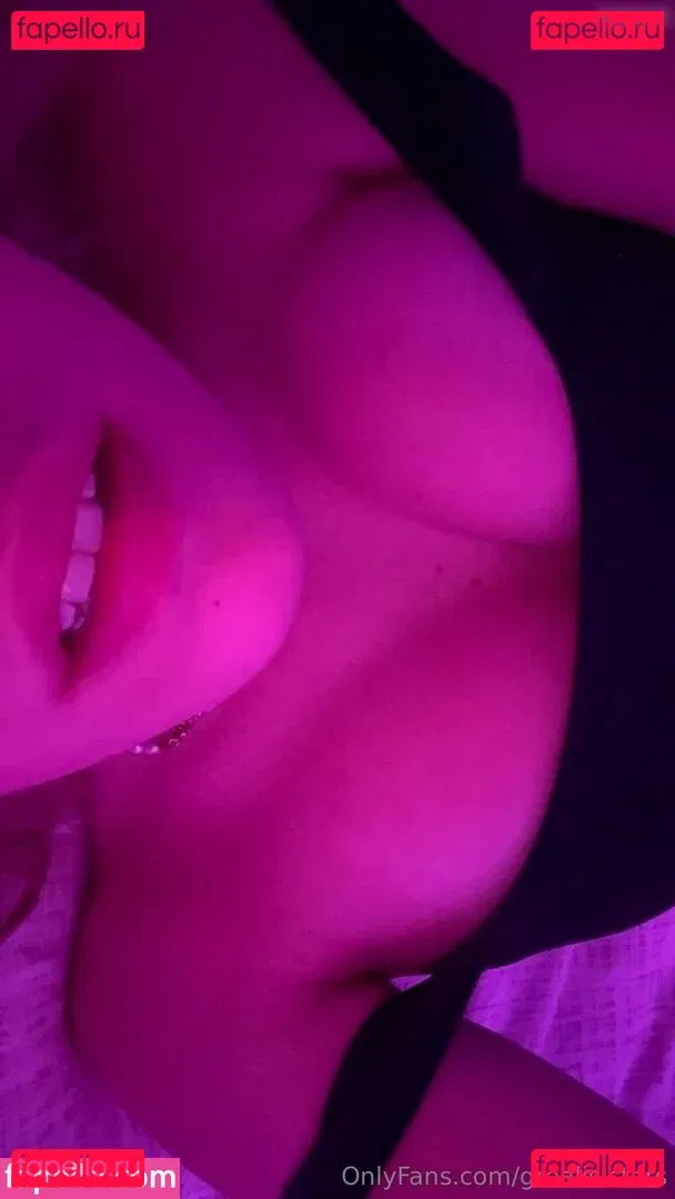 Grealisisters Onlyfans Photo Gallery 