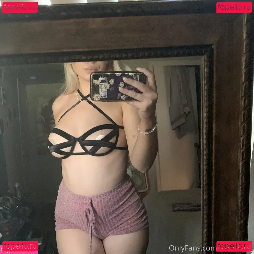 Asmrbyk Onlyfans Photo Gallery 