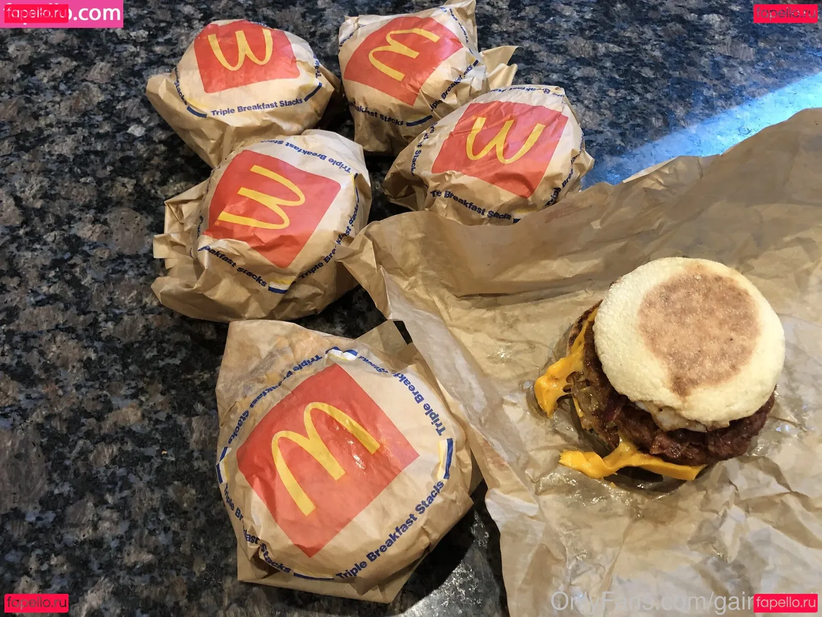 gainerbull Onlyfans Photo Gallery 