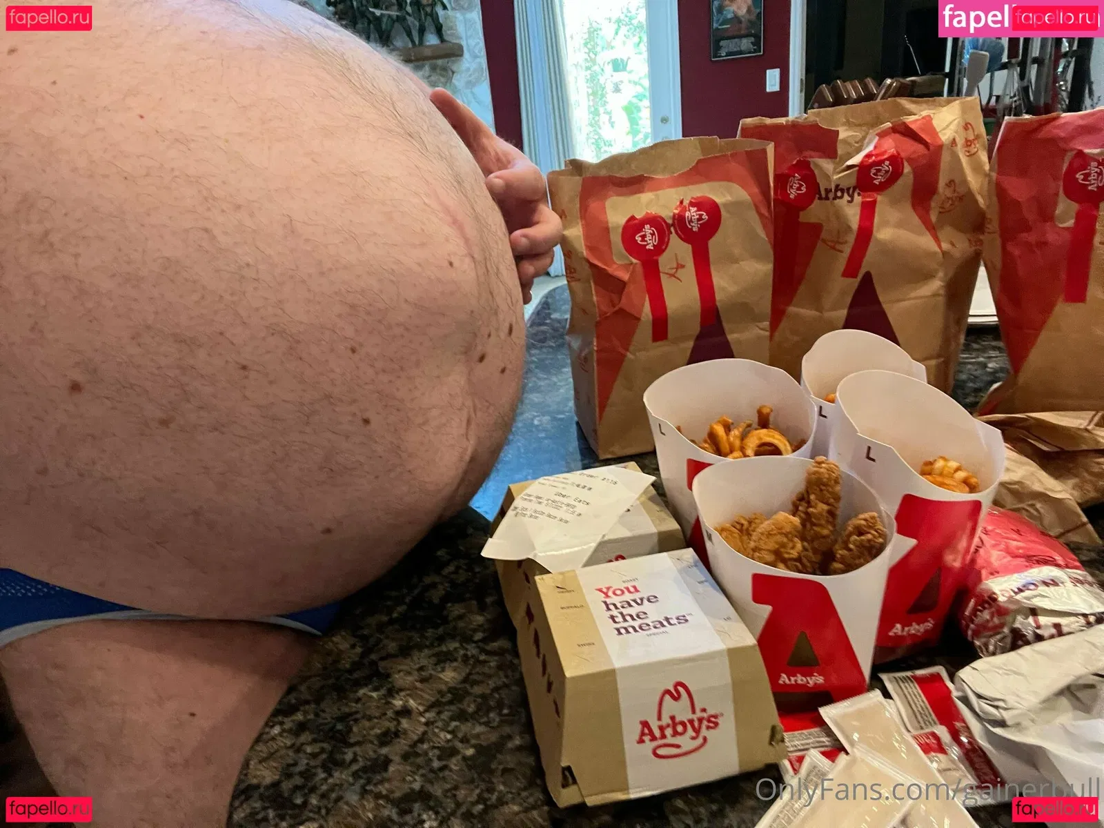 gainerbull Onlyfans Photo Gallery 