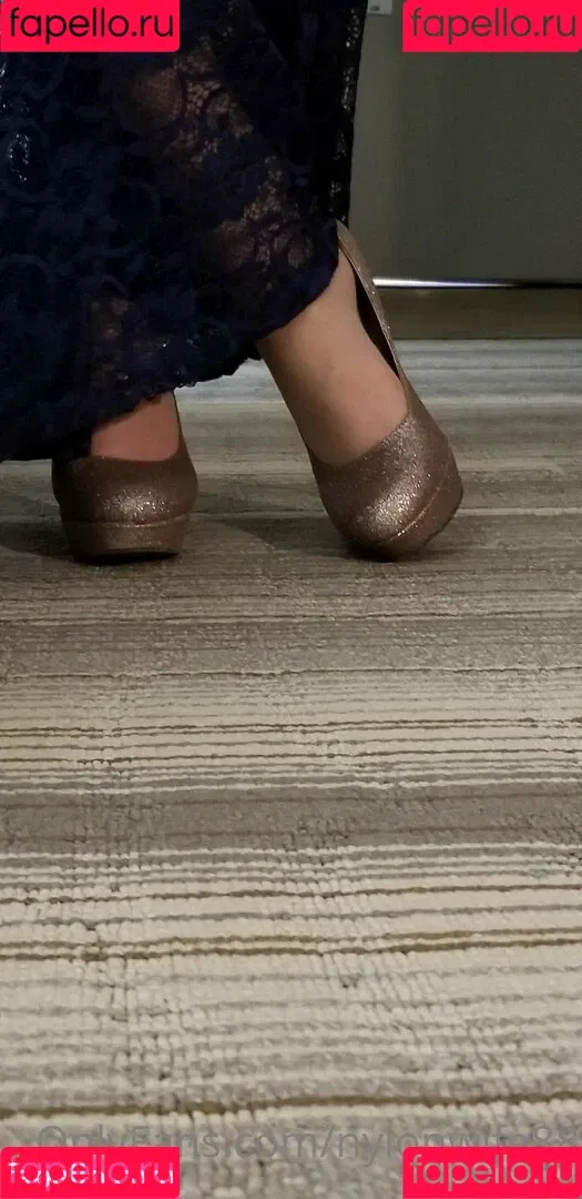 nylonwife88 Onlyfans Photo Gallery 
