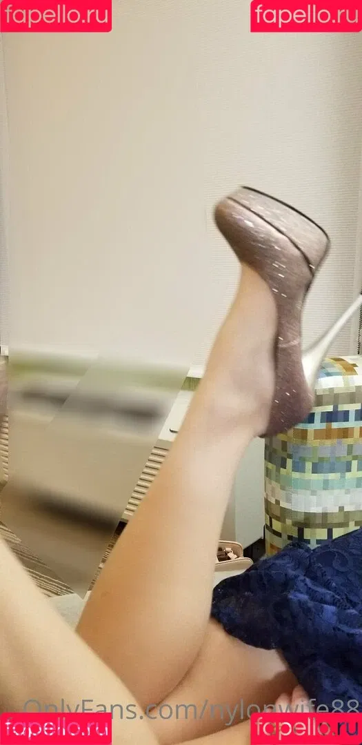 nylonwife88 Onlyfans Photo Gallery 