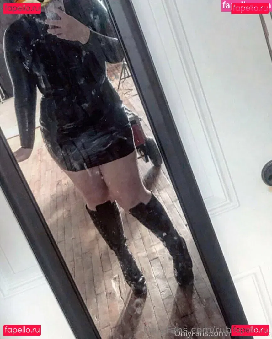 rubberfoxx Onlyfans Photo Gallery 