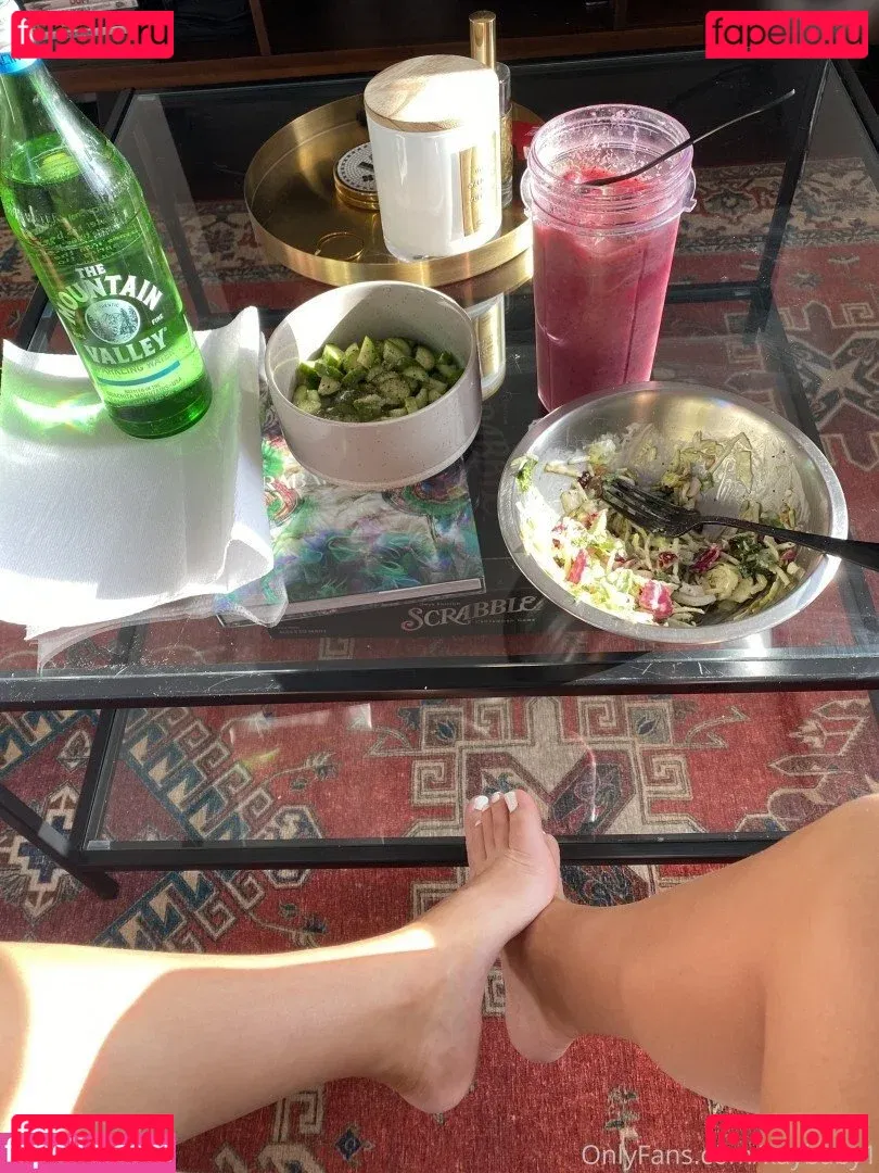 Kaylen Ward Onlyfans Photo Gallery 