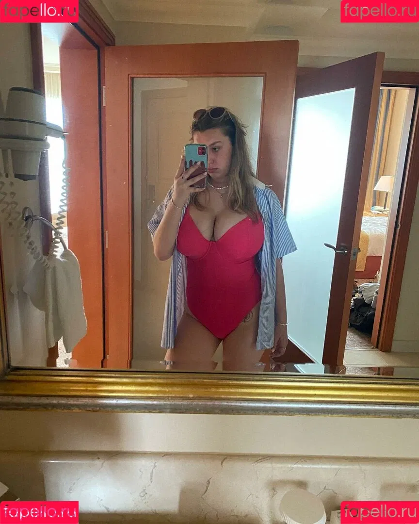 Nell H Onlyfans Photo Gallery 