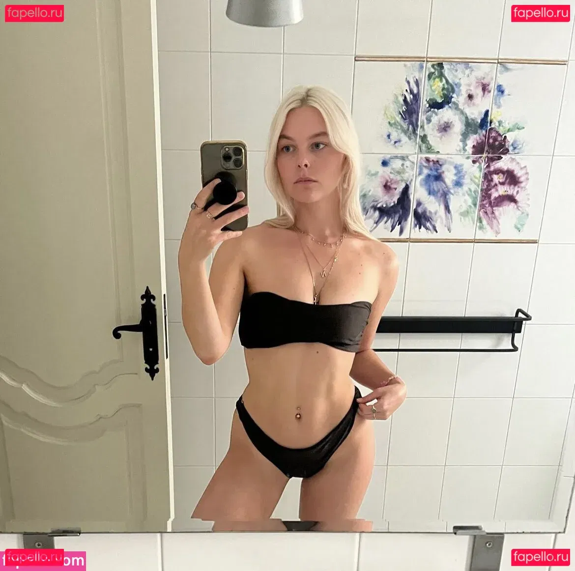 Nell H Onlyfans Photo Gallery 