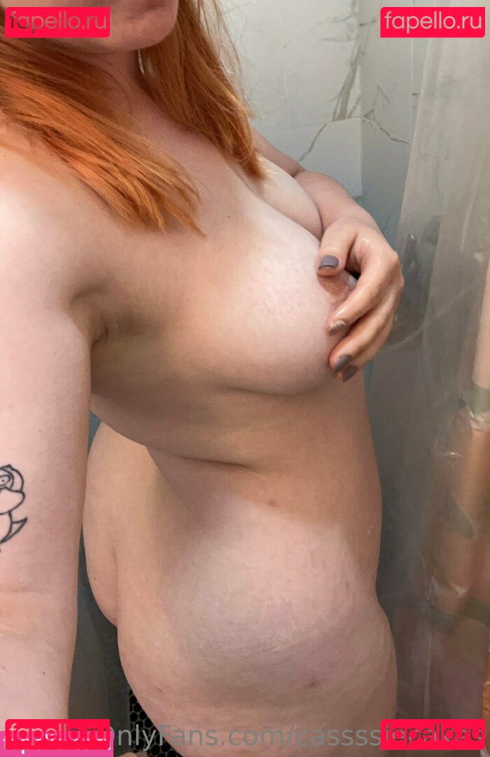 Cassssiecakes Nude Onlyfans Photo 30