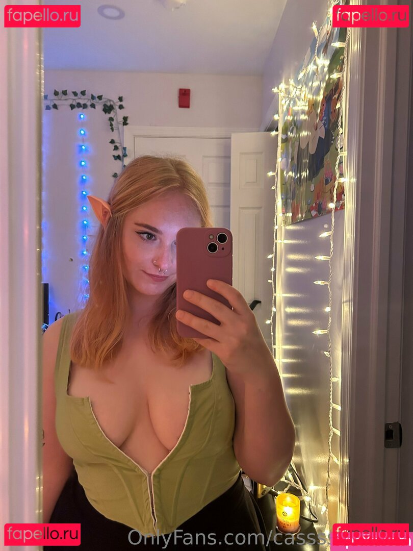 Cassssiecakes Nude Onlyfans Photo 25