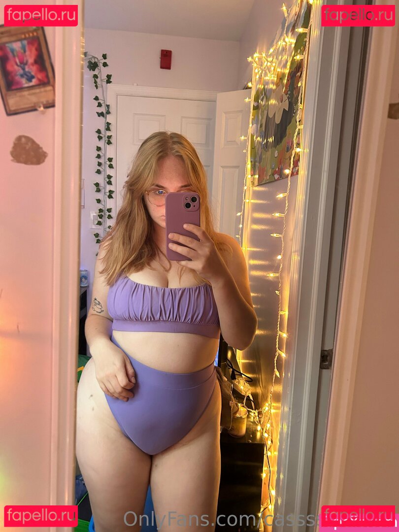 Cassssiecakes Nude Onlyfans Photo 15