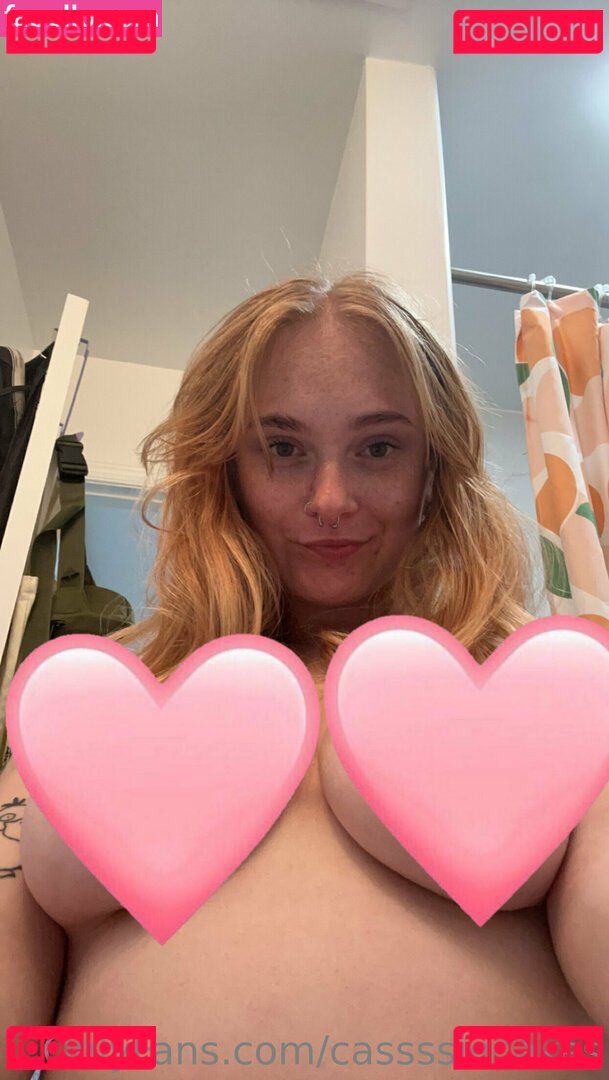 Cassssiecakes Nude Onlyfans Photo 10