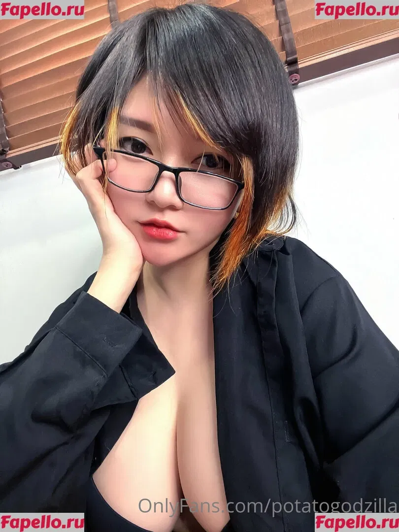 Potatogodzilla Onlyfans Photo Gallery 