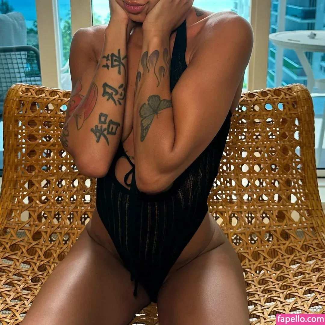 Coi Leray Onlyfans Photo Gallery 