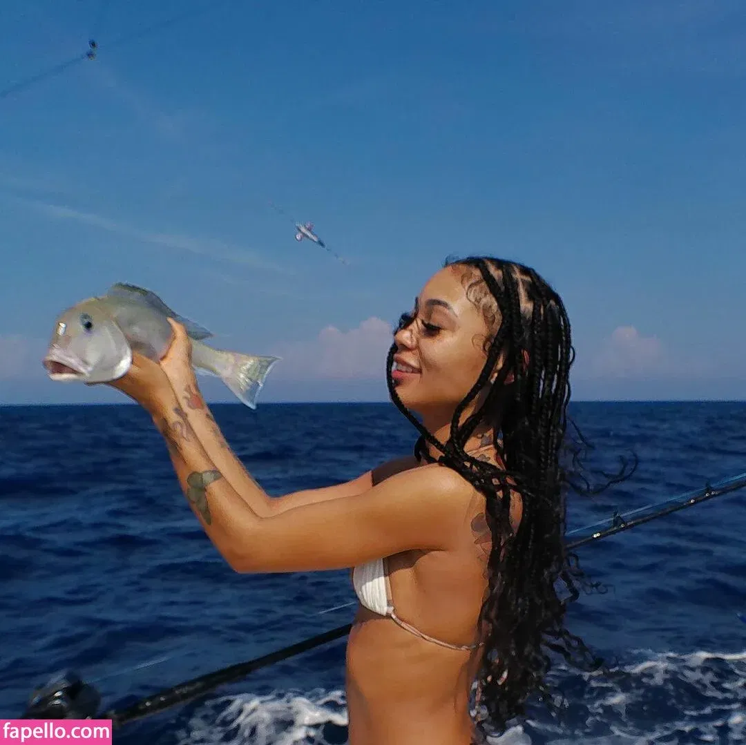 Coi Leray Onlyfans Photo Gallery 