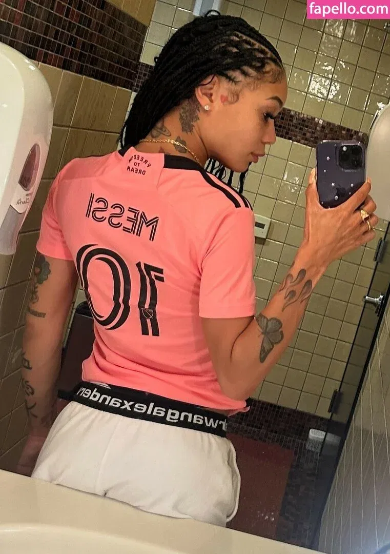 Coi Leray Onlyfans Photo Gallery 
