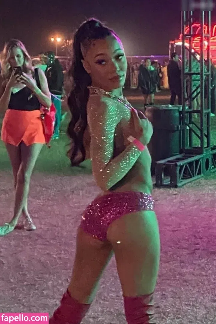 Coi Leray Onlyfans Photo Gallery 