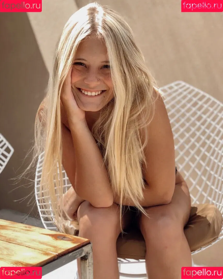 Sol Aguilera Onlyfans Photo Gallery 