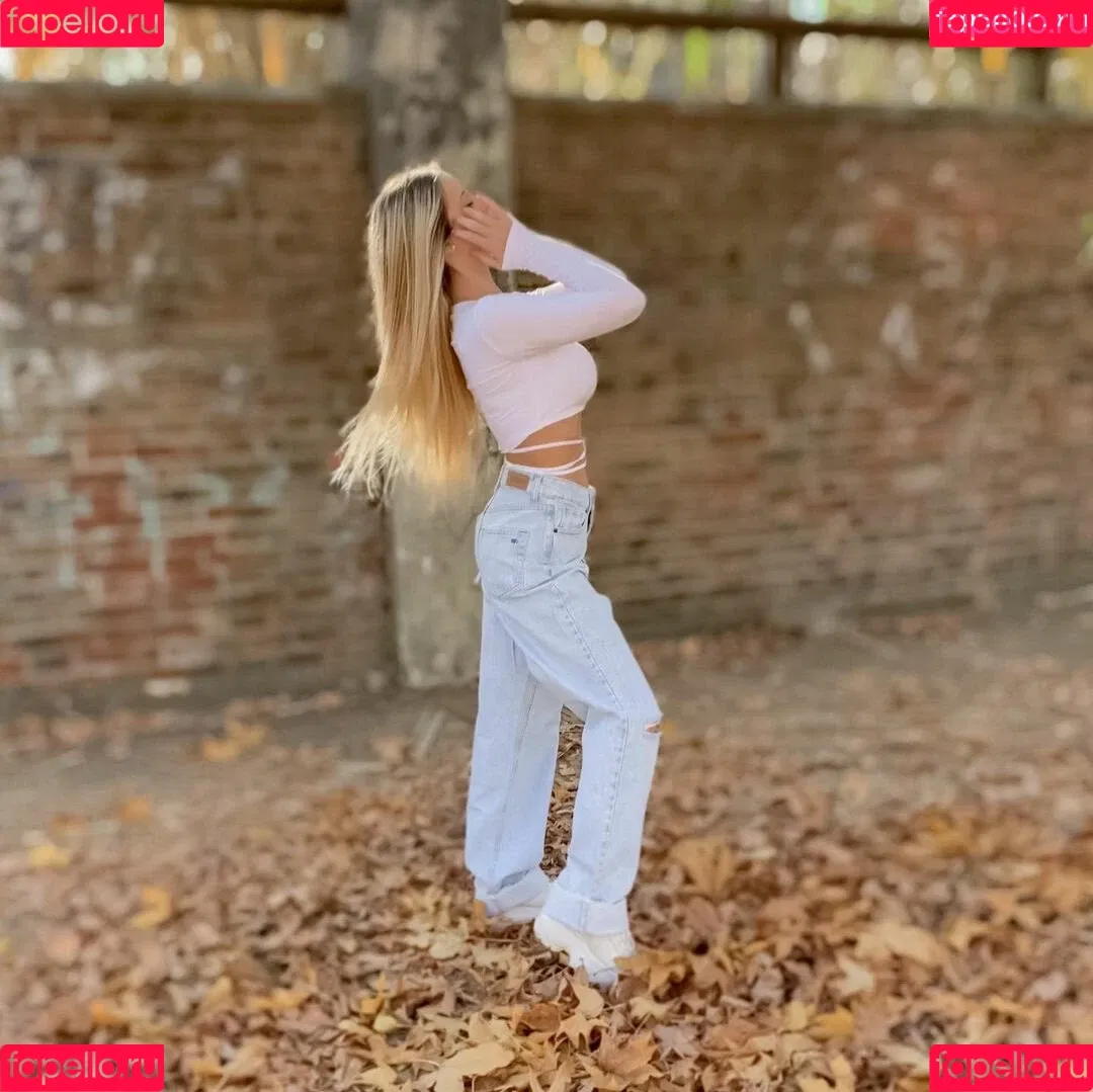 Sol Aguilera Onlyfans Photo Gallery 