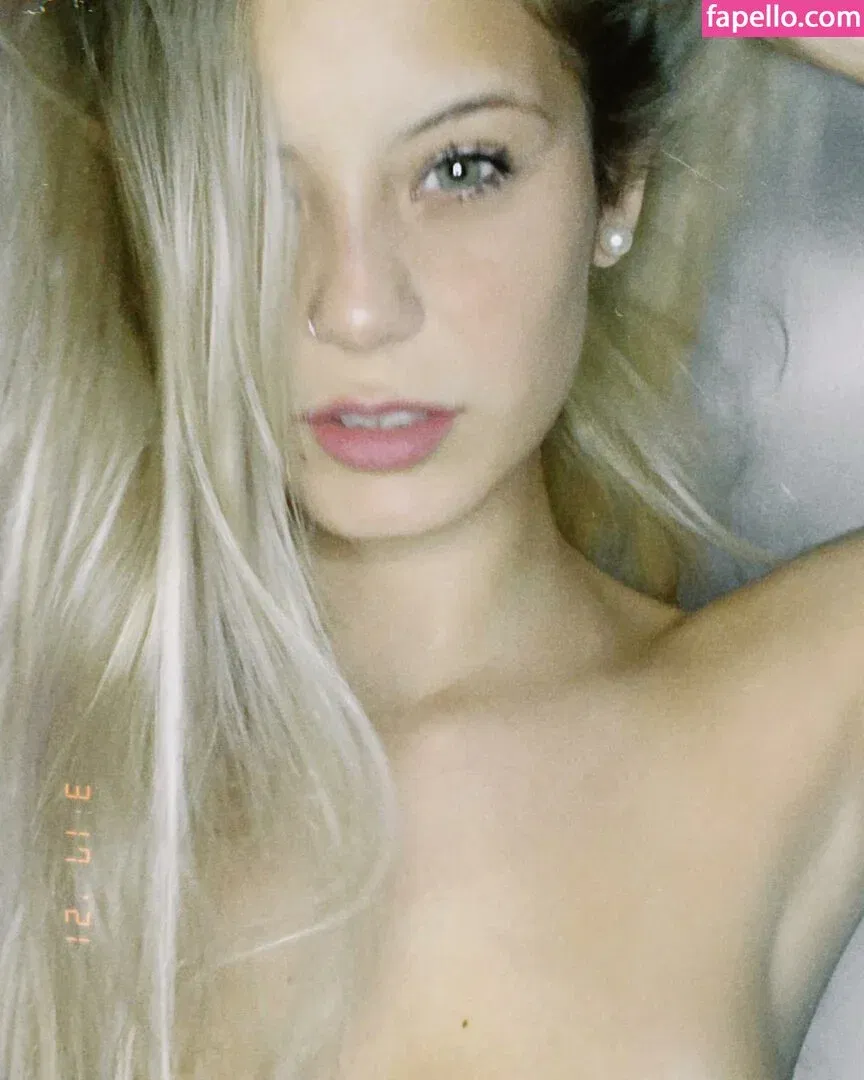 Sol Aguilera Onlyfans Photo Gallery 