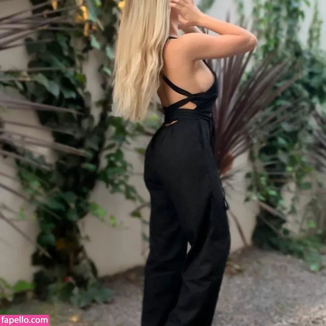 Sol Aguilera Onlyfans Photo Gallery 