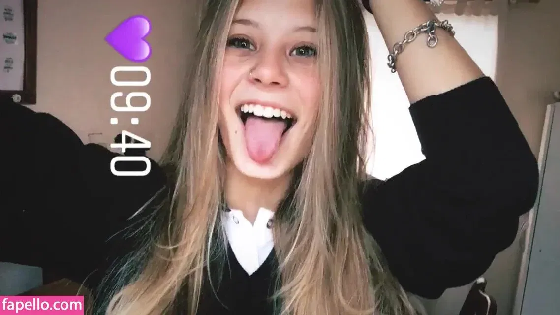 Sol Aguilera Onlyfans Photo Gallery 