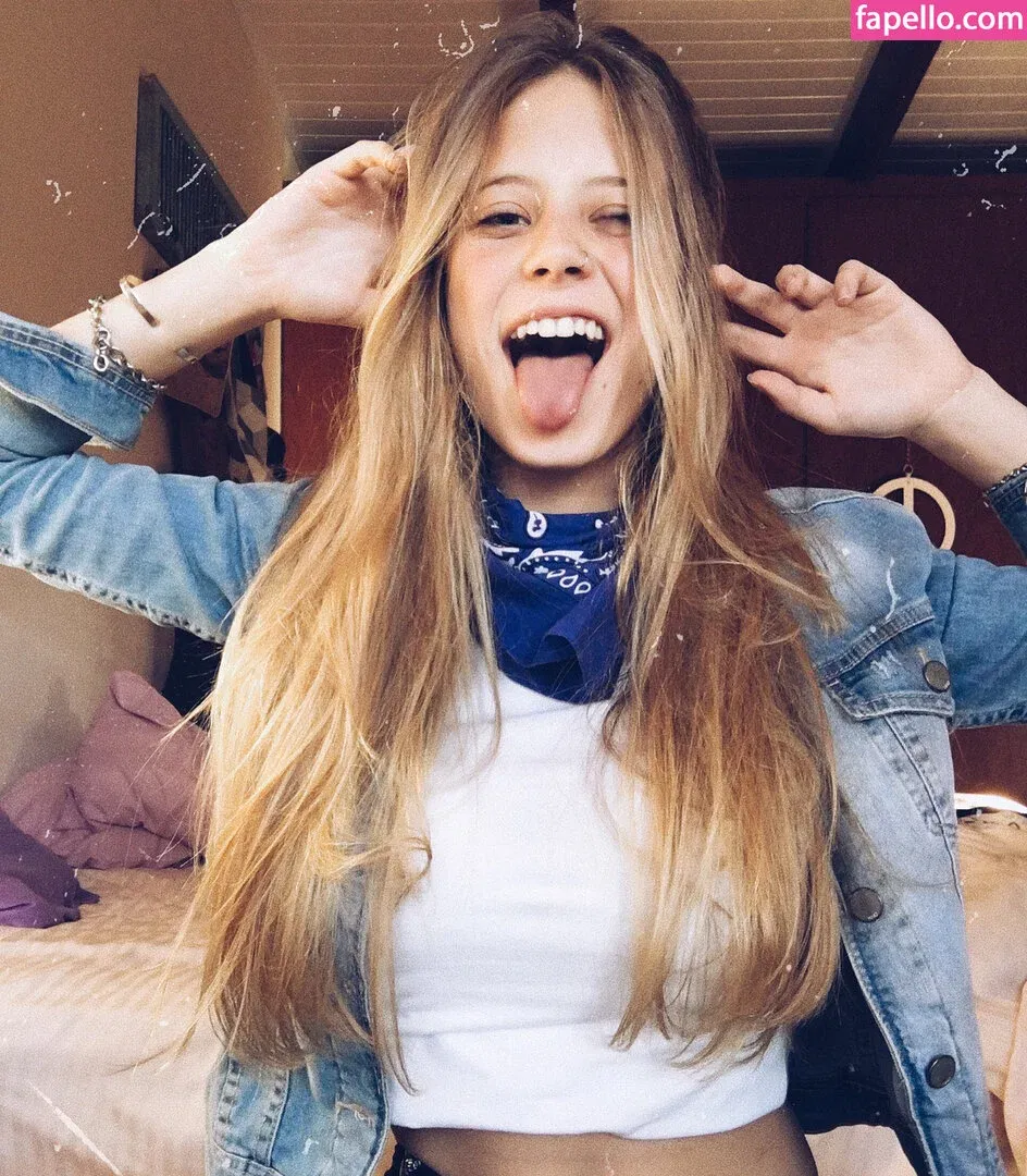 Sol Aguilera Onlyfans Photo Gallery 