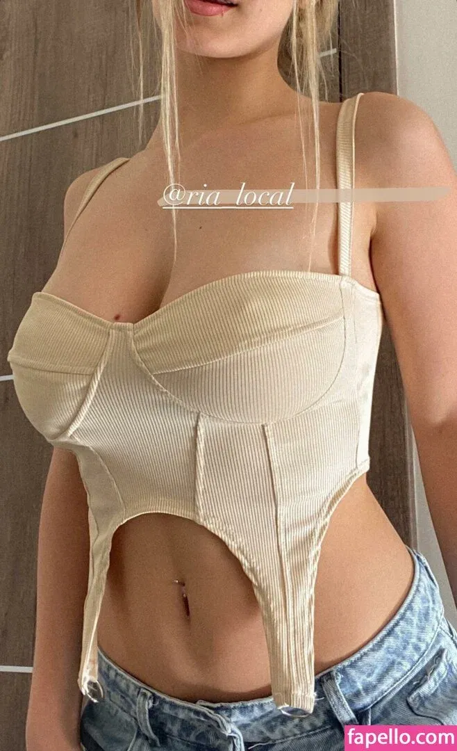 Sol Aguilera Onlyfans Photo Gallery 