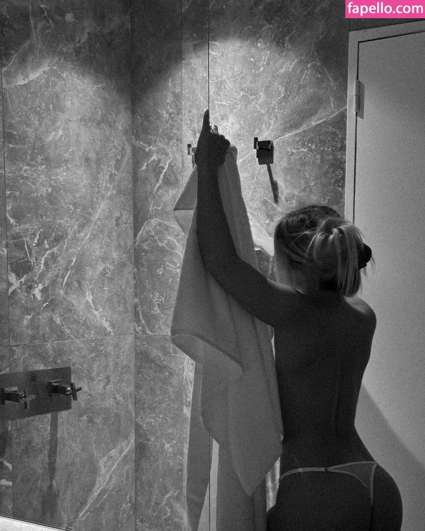 Sol Aguilera Onlyfans Photo Gallery 