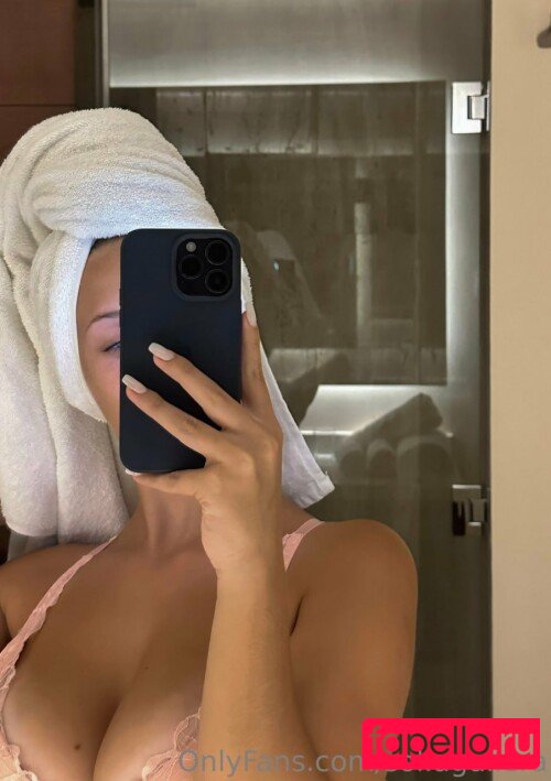 Sol Aguilera Onlyfans Photo Gallery 